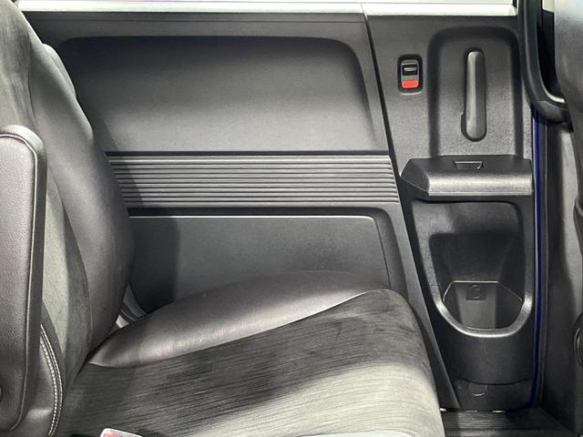 フリード G プレミアムエディション 両側電動ドア 純正SDナビ 禁煙車 ドラレコ スマートキー HIDヘッド ビルトインETC クルコン オートエアコン AppleCarplay Bluetooth CD DVD再生 地デジ(48枚目)