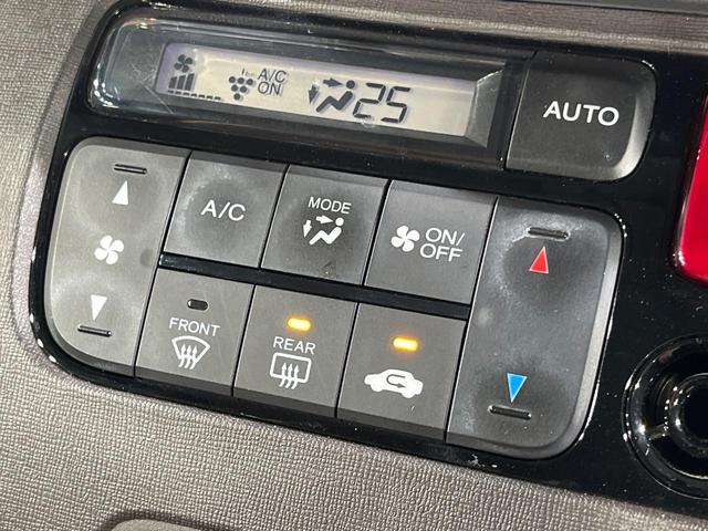 Ｎ－ＯＮＥ セレクト　純正ＳＤナビ　バックカメラ　衝突被害軽減　禁煙車　ハーフレザーシート　ドラレコ　コーナーセンサー　スマートキー　ＨＩＤヘッド　ビルトインＥＴＣ　オートライト　オートエアコン（7枚目）