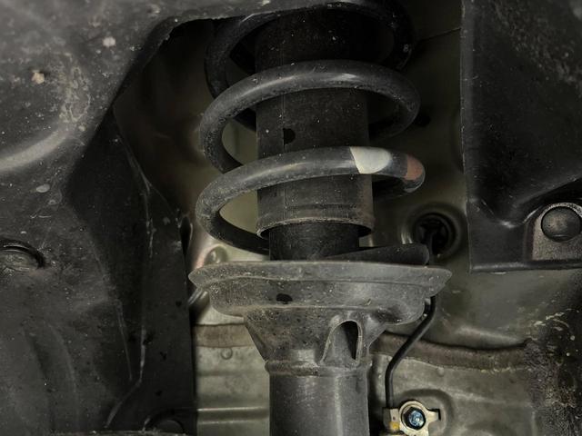 Ｎ－ＯＮＥ セレクト　純正ＳＤナビ　バックカメラ　衝突被害軽減　禁煙車　ハーフレザーシート　ドラレコ　コーナーセンサー　スマートキー　ＨＩＤヘッド　ビルトインＥＴＣ　オートライト　オートエアコン（63枚目）