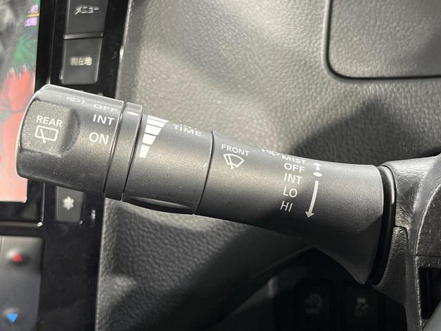 セレナ ハイウェイスター　Ｖセレクション＋セーフティ　ＳＨＶ　両側電動ドア　純正ＳＤナビ　後席モニター　バックカメラ　衝突被害軽減システム　禁煙車　ドラレコ　スマートキー　ＬＥＤヘッド　ビルトインＥＴＣ　純正１６インチアルミ　車線逸脱警報　オートライト（35枚目）