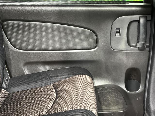 セレナ ハイウェイスター　Ｖセレクション＋セーフティ　ＳＨＶ　両側電動ドア　純正ＳＤナビ　後席モニター　バックカメラ　衝突被害軽減システム　禁煙車　ドラレコ　スマートキー　ＬＥＤヘッド　ビルトインＥＴＣ　純正１６インチアルミ　車線逸脱警報　オートライト（57枚目）