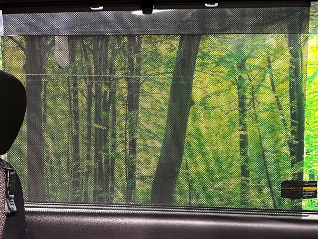 セレナ ハイウェイスター　Ｖセレクション＋セーフティ　ＳＨＶ　両側電動ドア　純正ＳＤナビ　後席モニター　バックカメラ　衝突被害軽減システム　禁煙車　ドラレコ　スマートキー　ＬＥＤヘッド　ビルトインＥＴＣ　純正１６インチアルミ　車線逸脱警報　オートライト（58枚目）