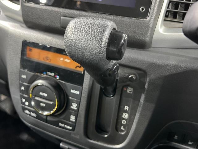 スペーシア Ｇリミテッド　純正ディスプレイオーディオ　電動スライドドア　全周囲カメラ　衝突被害軽減システム　禁煙車　シートヒーター　スマートキー　ビルトインＥＴＣ　オートエアコン　Ｂｌｕｅｔｏｏｔｈ　ＣＤ　フルセグ（32枚目）