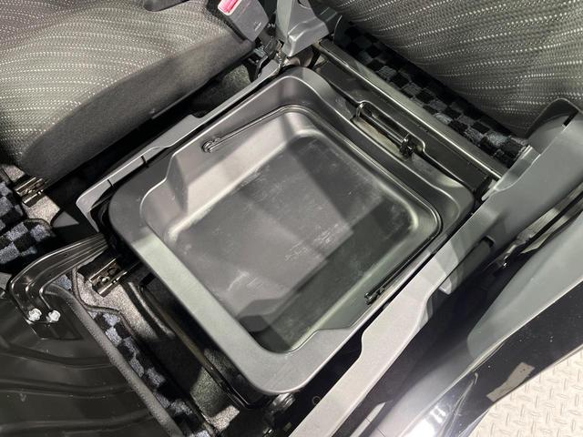 スペーシア Ｇリミテッド　純正ディスプレイオーディオ　電動スライドドア　全周囲カメラ　衝突被害軽減システム　禁煙車　シートヒーター　スマートキー　ビルトインＥＴＣ　オートエアコン　Ｂｌｕｅｔｏｏｔｈ　ＣＤ　フルセグ（44枚目）