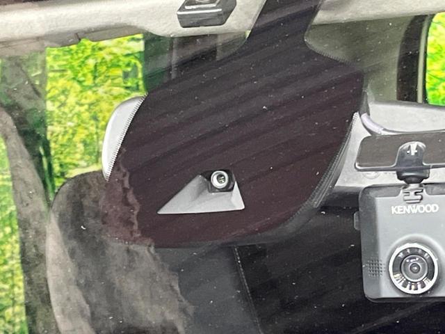 セレナ ハイウェイスター　Ｖセレクション　両側電動ドア　ＳＤナビ　全周囲カメラ　衝突被害軽減システム　禁煙車　ドラレコ　コーナーセンサー　スマートキー　ＨＩＤヘッド　ＥＴＣ　クルコン　純正１６インチアルミ　オートライト　オートエアコン（4枚目）