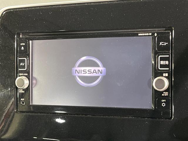 セレナ ハイウェイスター　Ｖセレクション　両側電動ドア　ＳＤナビ　全周囲カメラ　衝突被害軽減システム　禁煙車　ドラレコ　コーナーセンサー　スマートキー　ＨＩＤヘッド　ＥＴＣ　クルコン　純正１６インチアルミ　オートライト　オートエアコン（5枚目）