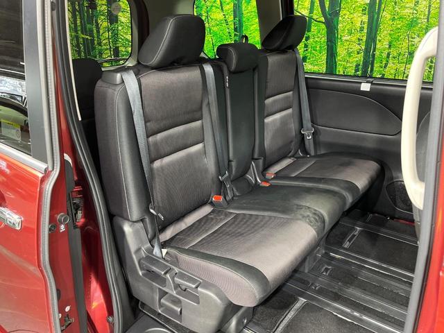 セレナ ハイウェイスター　Ｖセレクション　両側電動ドア　ＳＤナビ　全周囲カメラ　衝突被害軽減システム　禁煙車　ドラレコ　コーナーセンサー　スマートキー　ＨＩＤヘッド　ＥＴＣ　クルコン　純正１６インチアルミ　オートライト　オートエアコン（9枚目）