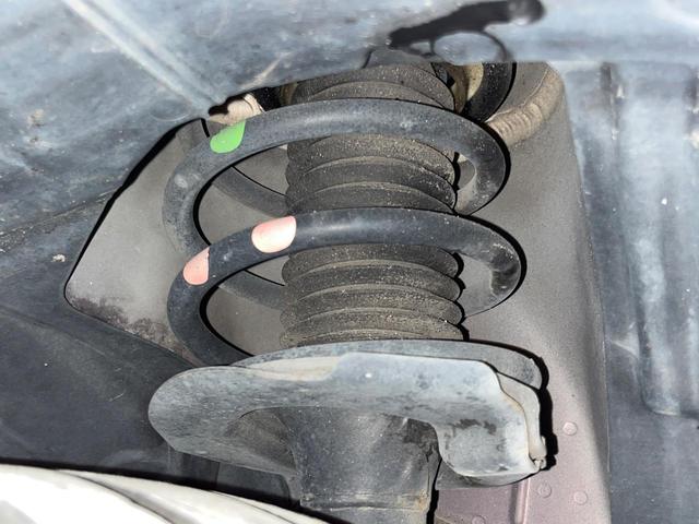 セレナ ハイウェイスター　Ｖセレクション　両側電動ドア　ＳＤナビ　全周囲カメラ　衝突被害軽減システム　禁煙車　ドラレコ　コーナーセンサー　スマートキー　ＨＩＤヘッド　ＥＴＣ　クルコン　純正１６インチアルミ　オートライト　オートエアコン（21枚目）