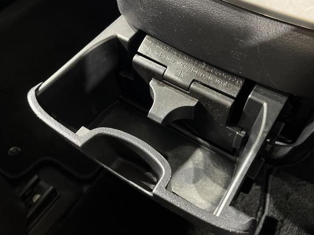 セレナ ハイウェイスター　Ｖセレクション　両側電動ドア　ＳＤナビ　全周囲カメラ　衝突被害軽減システム　禁煙車　ドラレコ　コーナーセンサー　スマートキー　ＨＩＤヘッド　ＥＴＣ　クルコン　純正１６インチアルミ　オートライト　オートエアコン（46枚目）