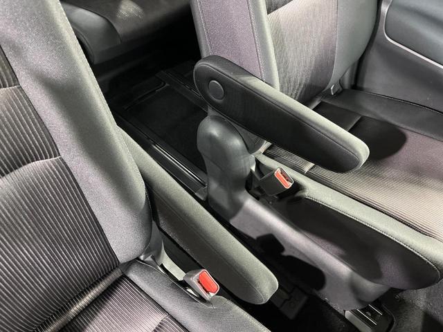 セレナ ハイウェイスター　Ｖセレクション　両側電動ドア　ＳＤナビ　全周囲カメラ　衝突被害軽減システム　禁煙車　ドラレコ　コーナーセンサー　スマートキー　ＨＩＤヘッド　ＥＴＣ　クルコン　純正１６インチアルミ　オートライト　オートエアコン（53枚目）