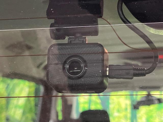 セレナ ハイウェイスター　Ｖセレクション　両側電動ドア　ＳＤナビ　全周囲カメラ　衝突被害軽減システム　禁煙車　ドラレコ　コーナーセンサー　スマートキー　ＨＩＤヘッド　ＥＴＣ　クルコン　純正１６インチアルミ　オートライト　オートエアコン（60枚目）