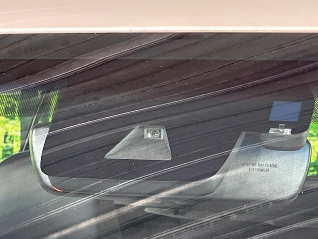 ランドクルーザープラド ＴＸ　Ｌパッケージ・ブラックエディション　４ＷＤ　ディーゼル（軽油）純正ナビ　バックカメラ　衝突軽減　レーダークルーズ　禁煙車　レザーシート　前席シートエアコン　ドラレコ　コーナーセンサー　スマートキー　ＬＥＤヘッド　ビルトインＥＴＣ（4枚目）