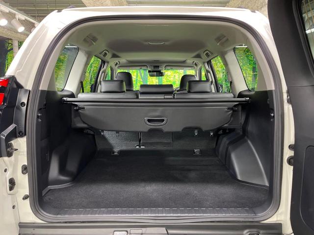 ランドクルーザープラド ＴＸ　Ｌパッケージ・ブラックエディション　４ＷＤ　ディーゼル（軽油）純正ナビ　バックカメラ　衝突軽減　レーダークルーズ　禁煙車　レザーシート　前席シートエアコン　ドラレコ　コーナーセンサー　スマートキー　ＬＥＤヘッド　ビルトインＥＴＣ（10枚目）