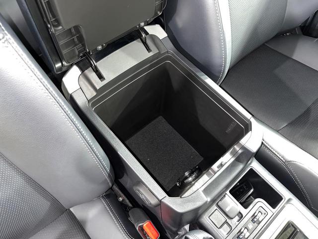 ランドクルーザープラド ＴＸ　Ｌパッケージ・ブラックエディション　４ＷＤ　ディーゼル（軽油）純正ナビ　バックカメラ　衝突軽減　レーダークルーズ　禁煙車　レザーシート　前席シートエアコン　ドラレコ　コーナーセンサー　スマートキー　ＬＥＤヘッド　ビルトインＥＴＣ（55枚目）