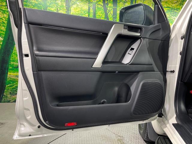 ランドクルーザープラド ＴＸ　Ｌパッケージ・ブラックエディション　４ＷＤ　ディーゼル（軽油）純正ナビ　バックカメラ　衝突軽減　レーダークルーズ　禁煙車　レザーシート　前席シートエアコン　ドラレコ　コーナーセンサー　スマートキー　ＬＥＤヘッド　ビルトインＥＴＣ（61枚目）