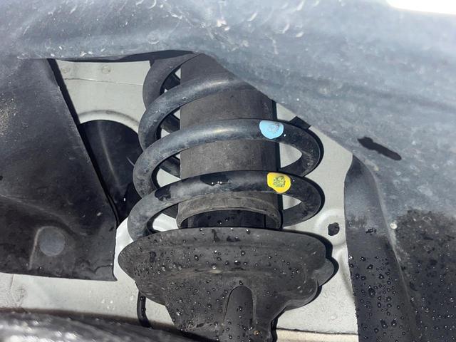 N-BOXカスタム G・Lパッケージ 電動スライドドア 純正ディスプレイオーディオ バックカメラ 禁煙車 スマートキー HIDヘッド ビルトインETC オートライト オートエアコン DVD再生 地デジ(20枚目)