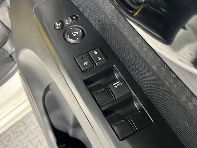 N-BOXカスタム G・Lパッケージ 電動スライドドア 純正ディスプレイオーディオ バックカメラ 禁煙車 スマートキー HIDヘッド ビルトインETC オートライト オートエアコン DVD再生 地デジ(36枚目)