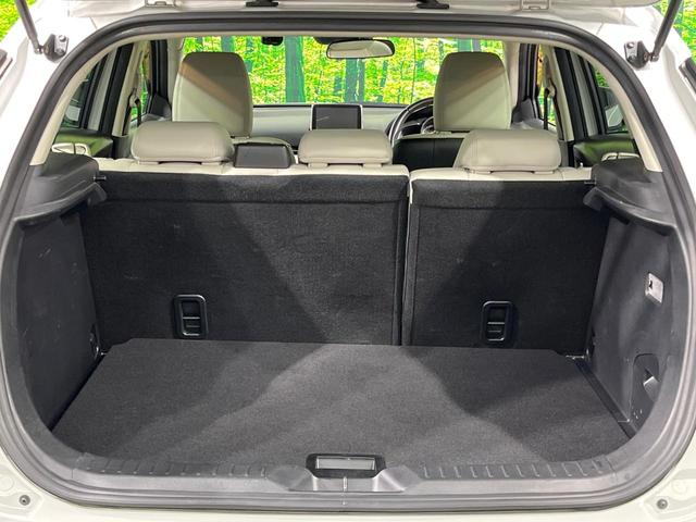 ＣＸ－３ ＸＤ　ツーリング　Ｌパッケージ　ＢＯＳＥサウンド　マツダコネクトナビ　バックカメラ　衝突軽減　禁煙車　白革スエードコンビシート　ドラレコ　スマートキー　ＬＥＤヘッド　ビルトインＥＴＣ　クルコン　純正１８インチアルミ　車線逸脱警報（10枚目）