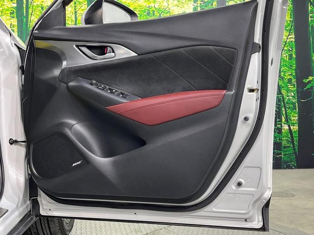ＣＸ－３ ＸＤ　ツーリング　Ｌパッケージ　ＢＯＳＥサウンド　マツダコネクトナビ　バックカメラ　衝突軽減　禁煙車　白革スエードコンビシート　ドラレコ　スマートキー　ＬＥＤヘッド　ビルトインＥＴＣ　クルコン　純正１８インチアルミ　車線逸脱警報（28枚目）