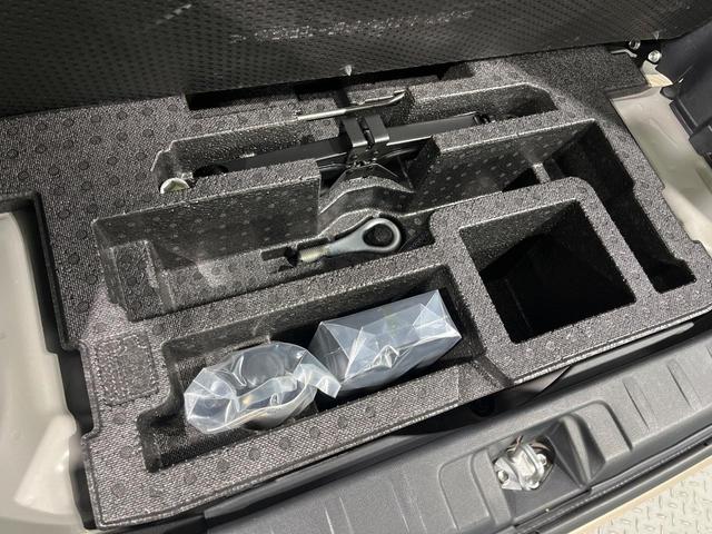 ミラココア ココアプラスＸ　ＳＤナビ　禁煙車　スマートキー　ＨＩＤヘッド　ＥＴＣ　オートエアコン　Ｂｌｕｅｔｏｏｔｈ　ＣＤ　ＤＶＤ再生　フルセグ　電動格納ミラー　プライバシーガラス（28枚目）