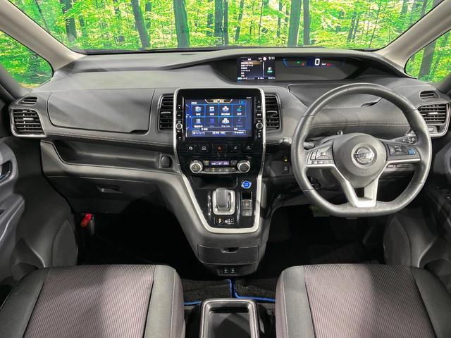 セレナ ｅ－パワー　ハイウェイスターＶ　両側電動ドア　純正ＳＤナビ　後席モニター　衝突被害軽減システム　レーダークルーズ　禁煙車　ドラレコ　コーナーセンサー　スマートキー　ＬＥＤヘッド　ビルトインＥＴＣ　純正１７インチアルミ（2枚目）
