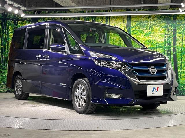 セレナ ｅ－パワー　ハイウェイスターＶ　両側電動ドア　純正ＳＤナビ　後席モニター　衝突被害軽減システム　レーダークルーズ　禁煙車　ドラレコ　コーナーセンサー　スマートキー　ＬＥＤヘッド　ビルトインＥＴＣ　純正１７インチアルミ（17枚目）