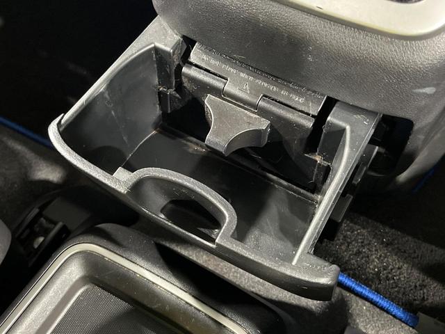 セレナ ｅ－パワー　ハイウェイスターＶ　両側電動ドア　純正ＳＤナビ　後席モニター　衝突被害軽減システム　レーダークルーズ　禁煙車　ドラレコ　コーナーセンサー　スマートキー　ＬＥＤヘッド　ビルトインＥＴＣ　純正１７インチアルミ（48枚目）