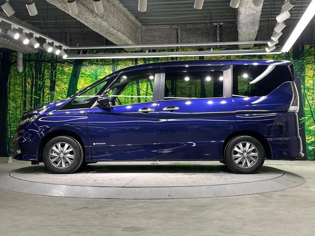 セレナ ｅ－パワー　ハイウェイスターＶ　両側電動ドア　純正ＳＤナビ　後席モニター　衝突被害軽減システム　レーダークルーズ　禁煙車　ドラレコ　コーナーセンサー　スマートキー　ＬＥＤヘッド　ビルトインＥＴＣ　純正１７インチアルミ（78枚目）