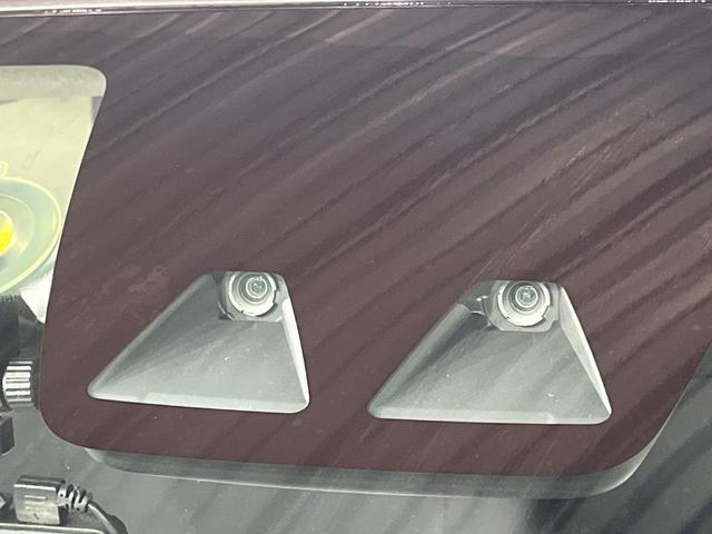 �y�X�}�[�g�A�V�X�g�z���s���ɑO���̎ԗ�����F�����A�Փ˂������Ȏ��͌x��ƃu���[�L�ŏՓˉ���Ɣ�Q�y�����A�V�X�g�B�����S�Ƀh���C�u�����y���݂��������܂��B