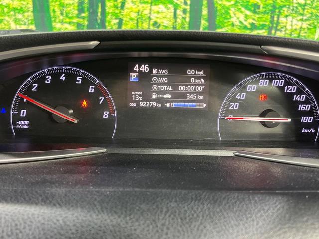 シエンタ Ｇ　クエロ　モデリスタエアロ　両側電動ドア　純正ナビ　バックカメラ　衝突被害軽減システム　禁煙車　ハーフレザーシート　スマートキー　ＬＥＤヘッド　ＥＴＣ　車線逸脱警報　オートライト　オートエアコン（29枚目）