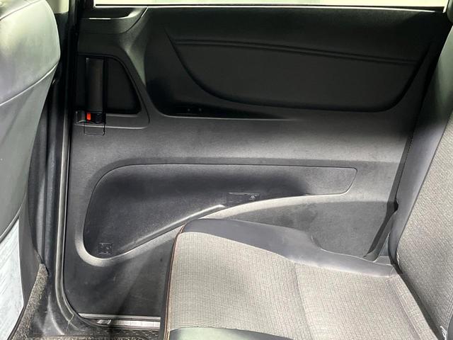 シエンタ Ｇ　クエロ　モデリスタエアロ　両側電動ドア　純正ナビ　バックカメラ　衝突被害軽減システム　禁煙車　ハーフレザーシート　スマートキー　ＬＥＤヘッド　ＥＴＣ　車線逸脱警報　オートライト　オートエアコン（45枚目）