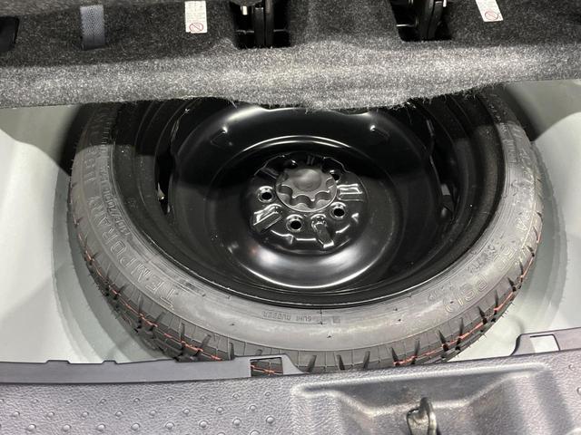 シエンタ Ｇ　クエロ　モデリスタエアロ　両側電動ドア　純正ナビ　バックカメラ　衝突被害軽減システム　禁煙車　ハーフレザーシート　スマートキー　ＬＥＤヘッド　ＥＴＣ　車線逸脱警報　オートライト　オートエアコン（49枚目）