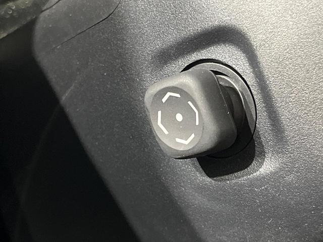 ハリアー Ｚ　全周囲カメラ　衝突被害軽減システム　レーダークルーズ　禁煙車　電動リアゲート　ハーフレザーシート　パワーシート　ドラレコ　コーナーセンサー　スマートキー　ＬＥＤヘッド　ＥＴＣ２．０（42枚目）