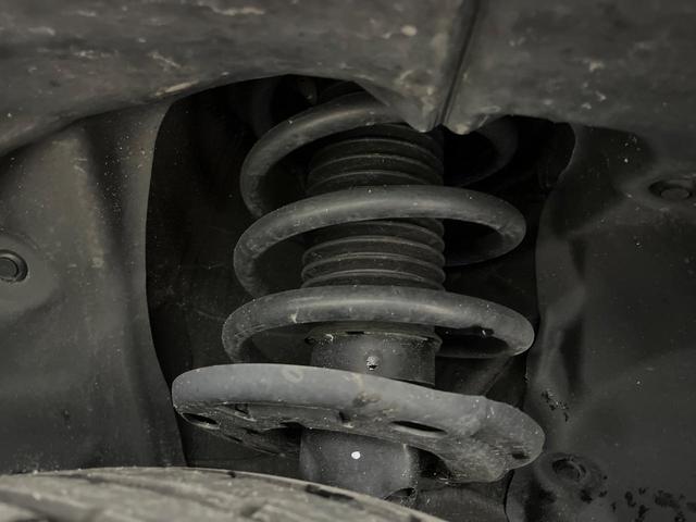 ＣＸ－５ ＸＤ　エクスクルーシブモード　ターボ　純正１０インチＤＡ　全周囲カメラ　衝突軽減　レーダークルーズコントロール　ＨＵＤ　パワーバックドア　メモリー機能付パワーシート　電動パーキングブレーキ　ＥＴＣ　純正１９インチＡＷ　置くだけ充電（20枚目）