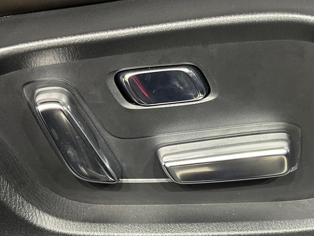 ＣＸ－５ ＸＤ　エクスクルーシブモード　ターボ　純正１０インチＤＡ　全周囲カメラ　衝突軽減　レーダークルーズコントロール　ＨＵＤ　パワーバックドア　メモリー機能付パワーシート　電動パーキングブレーキ　ＥＴＣ　純正１９インチＡＷ　置くだけ充電（38枚目）