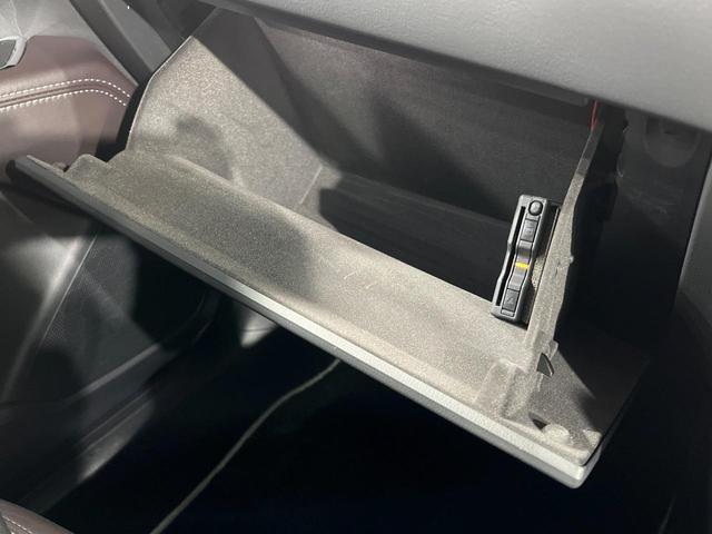 ＣＸ－５ ＸＤ　エクスクルーシブモード　ターボ　純正１０インチＤＡ　全周囲カメラ　衝突軽減　レーダークルーズコントロール　ＨＵＤ　パワーバックドア　メモリー機能付パワーシート　電動パーキングブレーキ　ＥＴＣ　純正１９インチＡＷ　置くだけ充電（65枚目）