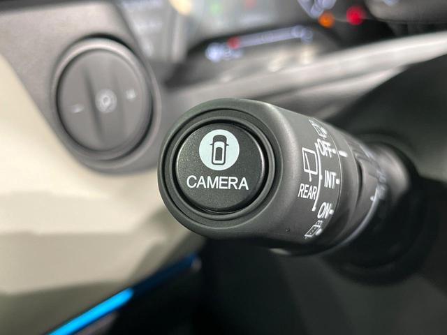 ヴェゼル ｅ：ＨＥＶ　Ｚ・ＰＬａＹパッケージ　登録済未使用車　ガラスルーフ　全周囲カメラ　衝突被害軽減システム　ハーフレザーシート　コーナーセンサー　スマートキー　ＬＥＤヘッド　純正１８インチアルミ　車線逸脱警報　オートライト　デュアルエアコン（29枚目）