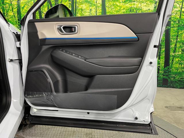 ヴェゼル ｅ：ＨＥＶ　Ｚ・ＰＬａＹパッケージ　登録済未使用車　ガラスルーフ　全周囲カメラ　衝突被害軽減システム　ハーフレザーシート　コーナーセンサー　スマートキー　ＬＥＤヘッド　純正１８インチアルミ　車線逸脱警報　オートライト　デュアルエアコン（52枚目）