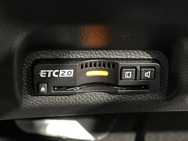 ヴェゼル ｅ：ＨＥＶ　Ｚ・ＰＬａＹパッケージ　登録済未使用車　ガラスルーフ　全周囲カメラ　衝突被害軽減システム　ハーフレザーシート　コーナーセンサー　スマートキー　ＬＥＤヘッド　純正１８インチアルミ　車線逸脱警報　オートライト　デュアルエアコン（53枚目）