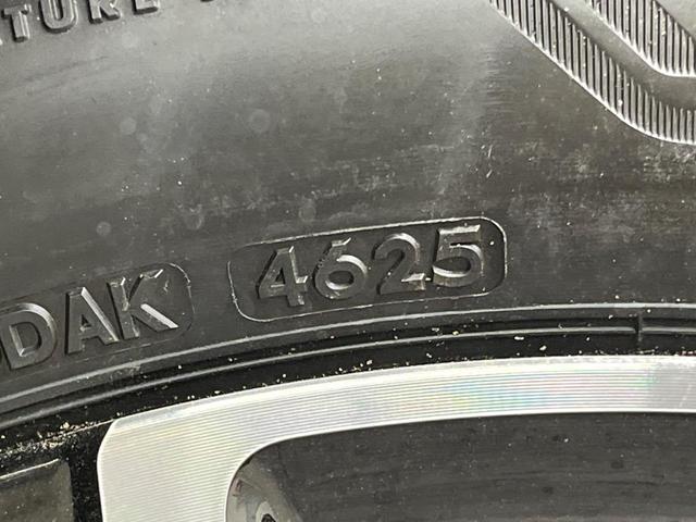 ヴェゼル ｅ：ＨＥＶ　Ｚ・ＰＬａＹパッケージ　登録済未使用車　ガラスルーフ　全周囲カメラ　衝突被害軽減システム　ハーフレザーシート　コーナーセンサー　スマートキー　ＬＥＤヘッド　純正１８インチアルミ　車線逸脱警報　オートライト　デュアルエアコン（69枚目）