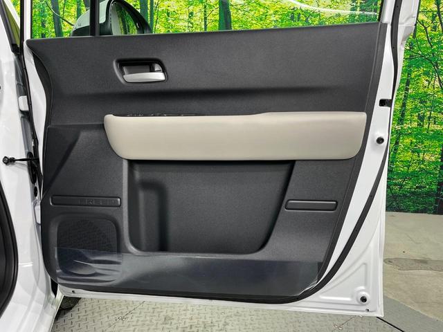 フリード ｅ：ＨＥＶエアー　ＥＸ　登録済未使用車　両側電動ドア　衝突被害軽減システム　コーナーセンサー　スマートキー　ＬＥＤヘッド　純正１５インチアルミ　車線逸脱警報　オートライト　オートエアコン（49枚目）