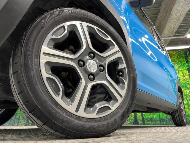 �y�����P�T�C���`�A���~�z�C�[���z�O�ςɃ}�b�`���������A���~�z�C�[���𑕒����Ă���܂��B�e��ЊO�A���~�z�C�[����A�X�^�b�h���X�^�C�����戵�����Ă���܂��B���񂲑��k����������