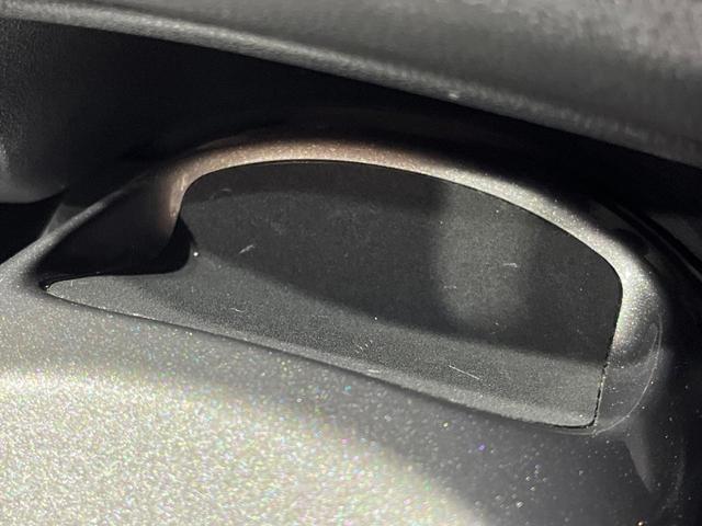 ジューク １５ＲＸ　ＳＤナビ　禁煙車　ドラレコ　スマートキー　ＨＩＤヘッド　ＥＴＣ　オートライト　オートエアコン　ＣＤ　ＤＶＤ再生　フルセグ（27枚目）