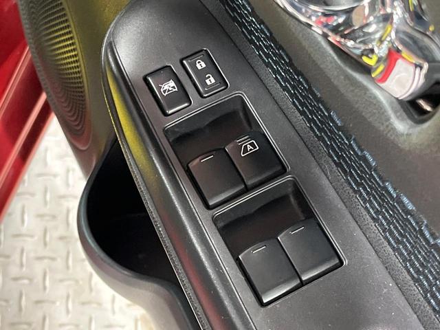 ノート Ｘ　純正ＳＤナビ　バックカメラ　禁煙車　スマートキー　ＨＩＤヘッド　ＣＤ　地デジ　電動格納ミラー　衝突安全ボディ　プライバシーガラス　盗難防止システム　パワーステアリング　パワーウィンドウ（35枚目）