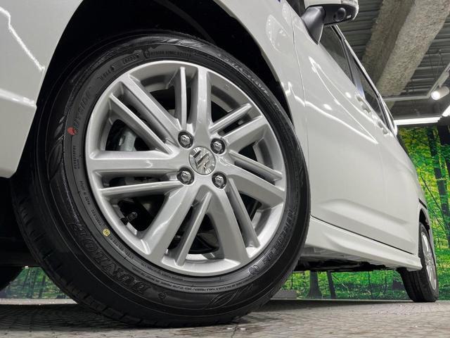 �y�����P�T�C���`�A���~�z�C�[���z�O�ςɃ}�b�`���������A���~�z�C�[���𑕒����Ă���܂��B�e��ЊO�A���~�z�C�[����A�X�^�b�h���X�^�C�����戵�����Ă���܂��B���񂲑��k����������