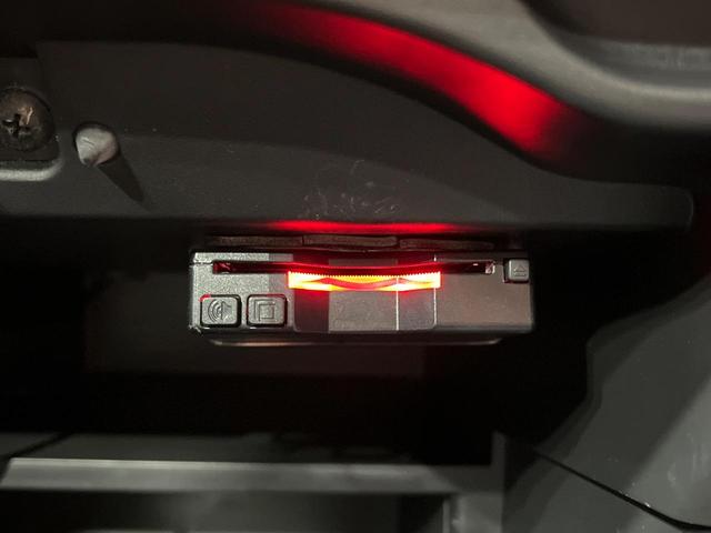 ノート ｅ－パワーニスモ　純正ＳＤナビ　全周囲カメラ　衝突被害軽減システム　禁煙車　ドラレコ　コーナーセンサー　スマートキー　ＬＥＤヘッド　ＥＴＣ　純正１６インチアルミ　車線逸脱警報　オートライト　オートエアコン（28枚目）