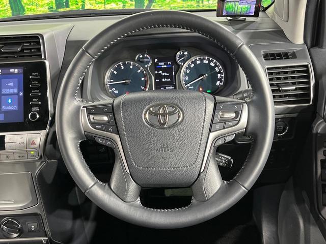 �y�����v�����X�e�A�����O�z�㎿�Ȋv���g�p���邱�ƂŁA��ɂ����������݂ƂĂ��^�]���₷���n���h���ł���