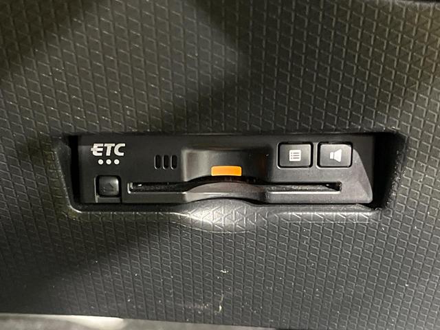 タント ファンクロスターボ　両側電動ドア　純正ＳＤナビ　全周囲カメラ　衝突被害軽減システム　禁煙車　ドラレコ　コーナーセンサー　スマートキー　ＬＥＤヘッド　ビルトインＥＴＣ　純正１５インチアルミ　オートハイビーム　車線逸脱警報（32枚目）