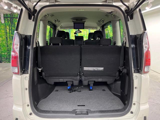 セレナ ハイウェイスター　プロパイロットエディション　両側電動ドア　純正ＳＤナビ　後席モニター　バックカメラ　衝突被害軽減システム　レーダークルーズ　ドラレコ　コーナーセンサー　スマートキー　ＬＥＤヘッド　ビルトインＥＴＣ　純正１６インチアルミ（11枚目）