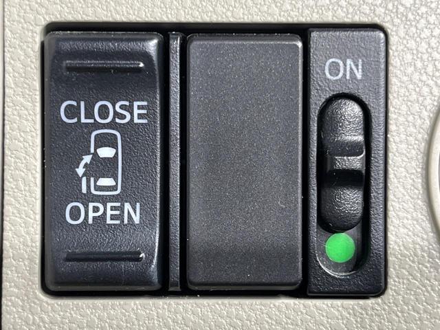 タント Ｘ　ＳＡＩＩＩ　電動スライドドア　純正ナビ　バックカメラ　衝突被害軽減システム　禁煙車　シートヒーター　ドラレコ　コーナーセンサー　スマートキー　ＥＴＣ　オートライト　オートエアコン　Ｂｌｕｅｔｏｏｔｈ（5枚目）